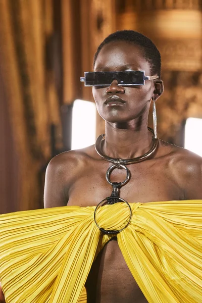 Look 157